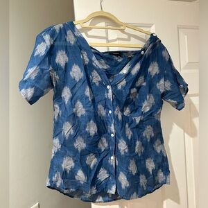 Amazing Theory Blouse Button Down Shirt!!